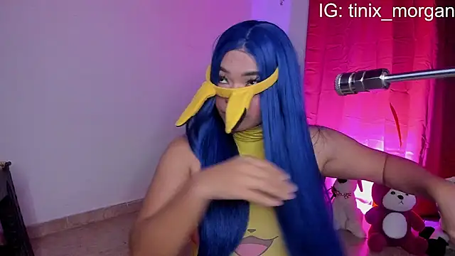 SharpayEvans  online show from April 16, 2026, 2:45 am