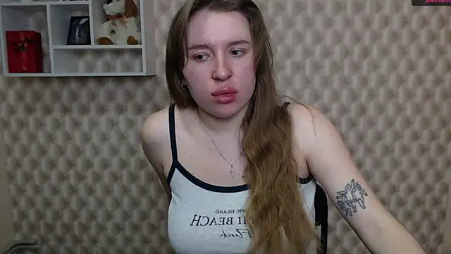 Snapshot of KassiaRayne_ chatting on April 13, 2026, 7:12 am KassiaRayne online show from April 13, 2026, 7:12 am