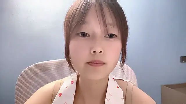 Snapshot of Xiaoqing00 chatting on April 23, 2026, 12:29 pm Xiaoqing00 online show from April 23, 2026, 12:29 pm