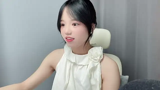 Snapshot of Xiaoqing00 chatting on May 15, 2026, 3:15 am Xiaoqing00 online show from May 15, 2026, 3:15 am