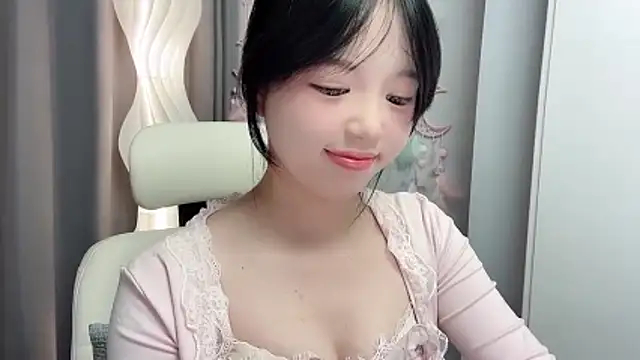 Snapshot of Xiaoqing00 chatting on May 28, 2026, 5:04 am Xiaoqing00 online show from May 28, 2026, 5:04 am
