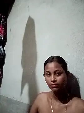 amishaah92 online show from April 21, 2026, 7:09 pm