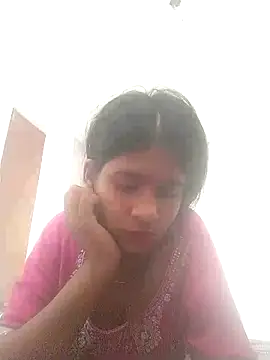 Snapshot of Shaniya03 chatting on May 4, 2026, 10:07 am Shaniya03 online show from May 4, 2026, 10:07 am