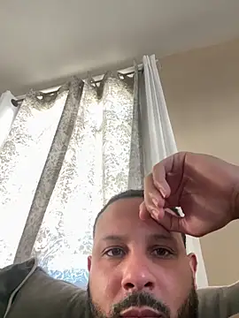 Snapshot of letsgetit30 chatting on April 8, 2026, 2:29 pm letsgetit30 online show from April 8, 2026, 2:29 pm