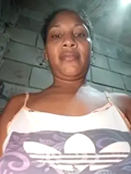 Snapshot of Lili-Sex chatting on June 27, 2026, 5:02 am Lili-Sex online show from June 27, 2026, 5:02 am