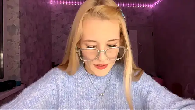 Snapshot of Ketris_Drewerses chatting on April 22, 2026, 1:29 pm Ketris Drewerses online show from April 22, 2026, 1:29 pm