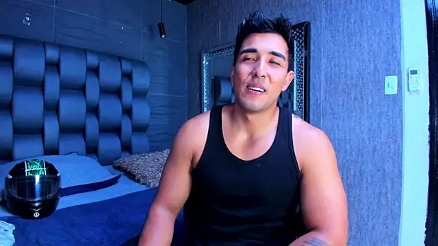 Snapshot of alangreek1 chatting on April 24, 2026, 12:34 am alangreek1 online show from April 24, 2026, 12:34 am
