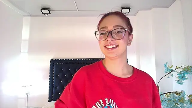 Amelie adams online show from May 24, 2026, 11:21 am