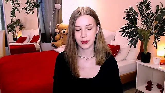 Snapshot of cheeky_chick chatting on July 2, 2026, 1:17 pm cheeky chick online show from July 2, 2026, 1:17 pm