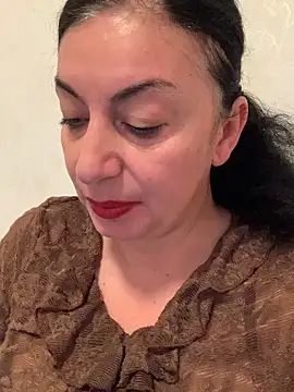 Snapshot of Lizzaa80 chatting on April 26, 2026, 8:22 am Lizzaa80 online show from April 26, 2026, 8:22 am