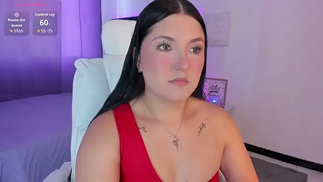 Snapshot of Celestee_21 chatting on April 29, 2026, 8:26 pm Celestee 21 online show from April 29, 2026, 8:26 pm