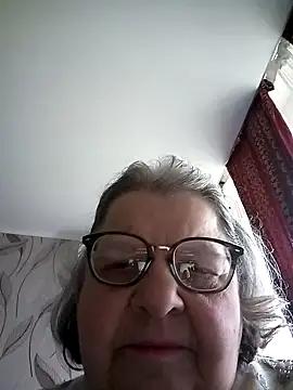 MartaMia68 online show from May 13, 2026, 8:54 am