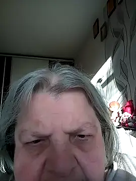 MartaMia68 online show from May 11, 2026, 4:15 pm