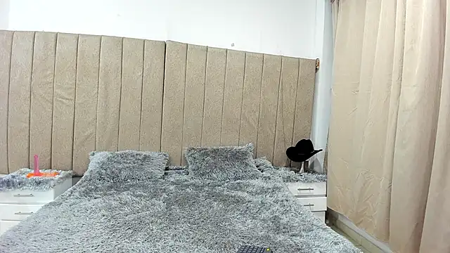 Snapshot of Aliss_beautiful chatting on April 9, 2026, 3:41 am Aliss beautiful online show from April 9, 2026, 3:41 am