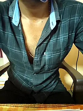 Snapshot of bullhottamil chatting on April 15, 2026, 2:43 pm bullhottamil online show from April 15, 2026, 2:43 pm