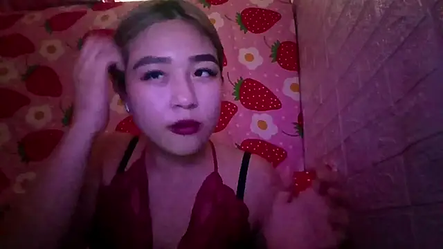 Snapshot of TamRuman chatting on April 15, 2026, 4:29 am TamRuman online show from April 15, 2026, 4:29 am