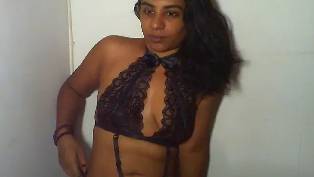 Snapshot of IndianMishka chatting on May 11, 2026, 7:32 am IndianMishka online show from May 11, 2026, 7:32 am
