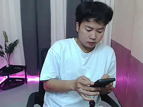 Snapshot of Soctober chatting on April 10, 2026, 2:13 pm Soctober online show from April 10, 2026, 2:13 pm