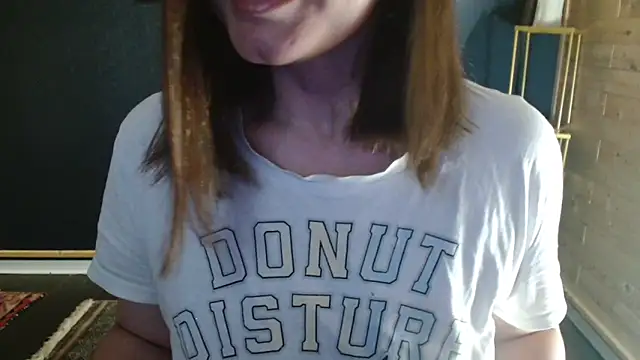 Snapshot of NicoleLove_ chatting on June 18, 2026, 5:39 am NicoleLove online show from June 18, 2026, 5:39 am