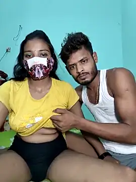 Hot-Couple4 online show from May 21, 2026, 6:16 pm