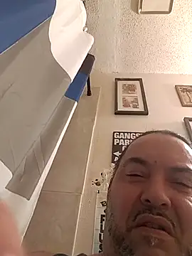 MrBustNut2026 online show from May 18, 2026, 7:35 am