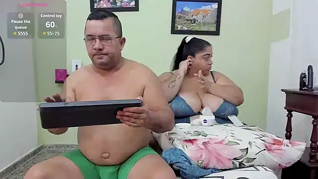 Snapshot of noha_keanu chatting on May 23, 2026, 1:43 pm noha keanu online show from May 23, 2026, 1:43 pm