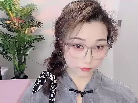 Snapshot of Yunxi- chatting on April 24, 2026, 2:08 pm Yunxi- online show from April 24, 2026, 2:08 pm