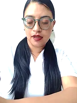 Snapshot of SOFI__10 chatting on April 16, 2026, 1:12 pm SOFI 10 online show from April 16, 2026, 1:12 pm