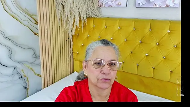 Snapshot of Misevie chatting on May 13, 2026, 3:02 am Misevie online show from May 13, 2026, 3:02 am