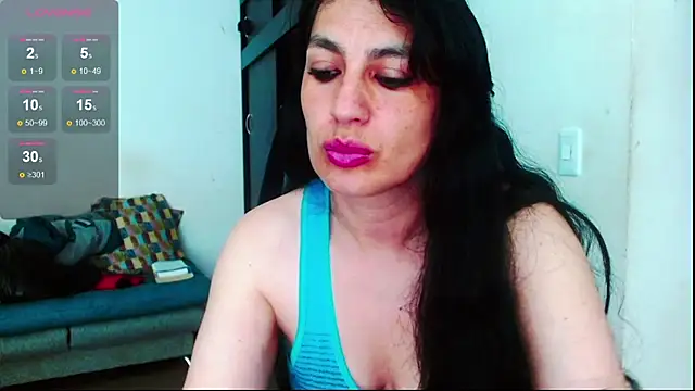 Snapshot of diosa_gil chatting on July 11, 2026, 4:24 am diosa gil online show from July 11, 2026, 4:24 am