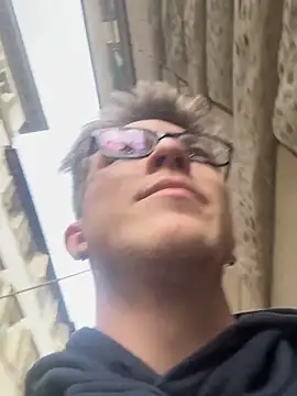 Patatino69 online show from April 10, 2026, 3:52 pm