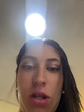 Snapshot of Lucyfer-fire chatting on May 13, 2026, 11:06 am Lucyfer-fire online show from May 13, 2026, 11:06 am