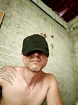 PeytonSlambottom online show from May 8, 2026, 6:01 pm