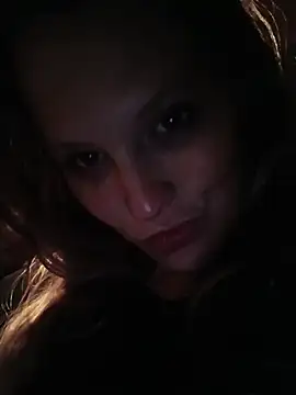 BOUNCYdddBRE online show from June 30, 2026, 4:01 am