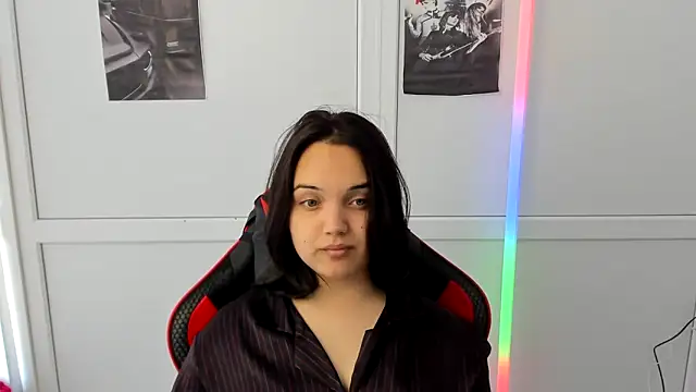 Snapshot of Caroline_cutte chatting on May 23, 2026, 6:56 am Caroline cutte online show from May 23, 2026, 6:56 am