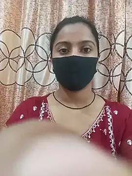 Snapshot of zareen_approach chatting on April 28, 2026, 5:28 pm zareen approach online show from April 28, 2026, 5:28 pm