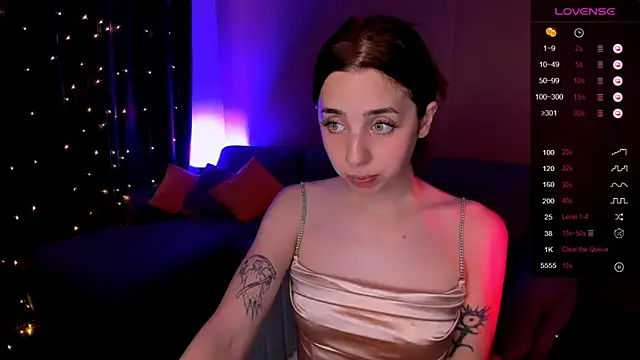 CharliGrace  online show from June 25, 2026, 8:19 am