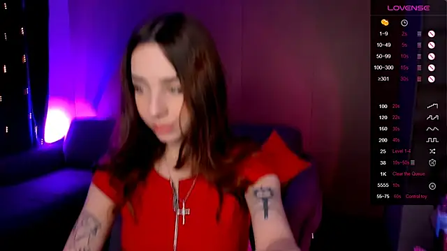 Snapshot of CharliGrace_ chatting on May 23, 2026, 8:02 am CharliGrace online show from May 23, 2026, 8:02 am