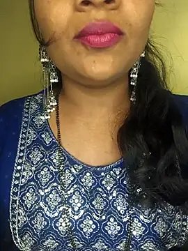 Snapshot of ur_love_kannada1 chatting on May 11, 2026, 3:40 pm ur love kannada1 online show from May 11, 2026, 3:40 pm