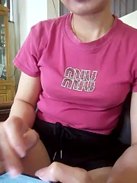 Snapshot of Rio274 chatting on April 13, 2026, 1:09 am Rio274 online show from April 13, 2026, 1:09 am