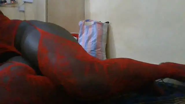 Snapshot of sweetbubbley chatting on June 14, 2026, 4:14 am sweetbubbley online show from June 14, 2026, 4:14 am