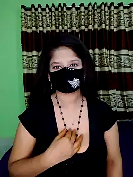 black-woman online show from July 16, 2026, 3:53 pm