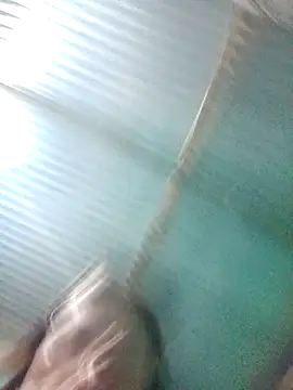 DulceM0609 online show from April 17, 2026, 3:20 am