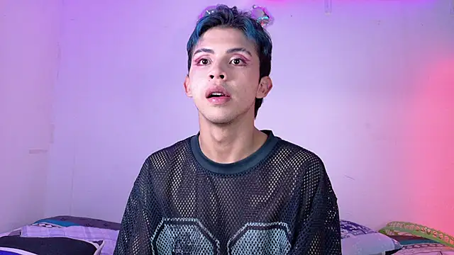 Snapshot of Apolo_Prince1 chatting on July 9, 2026, 8:52 pm Apolo Prince1 online show from July 9, 2026, 8:52 pm