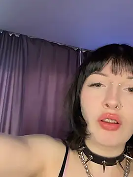Snapshot of virusDoll chatting on May 28, 2026, 2:23 pm virusDoll online show from May 28, 2026, 2:23 pm