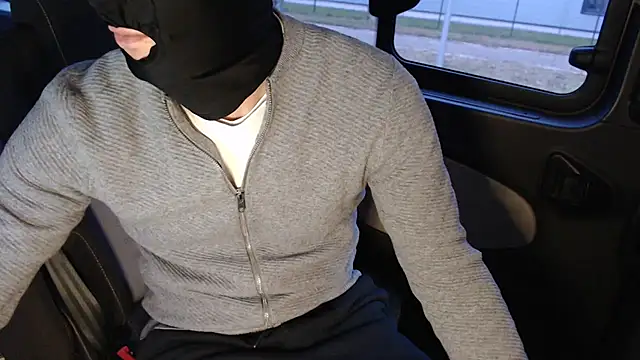 Snapshot of SamExhEd99 chatting on March 1, 2025, 12:45 pm SamExhEd99 online show from March 1, 2025, 12:45 pm