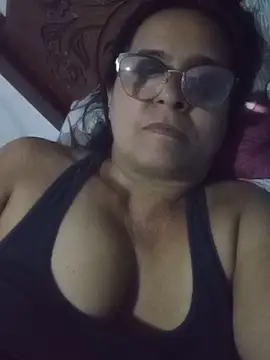 Snapshot of PienCanela chatting on May 31, 2026, 2:17 am PienCanela online show from May 31, 2026, 2:17 am