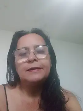 Snapshot of PienCanela chatting on June 10, 2026, 11:11 am PienCanela online show from June 10, 2026, 11:11 am