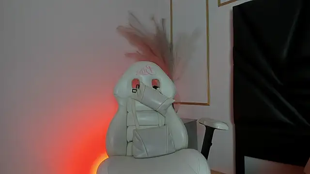 Snapshot of Flor_pink chatting on June 1, 2026, 3:07 am Flor pink online show from June 1, 2026, 3:07 am