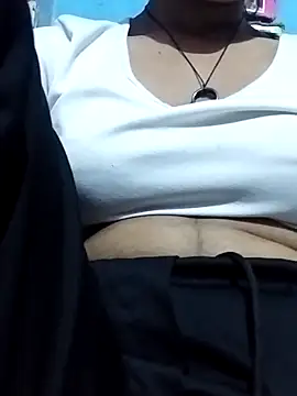 Snapshot of Liviya__225__ chatting on April 12, 2026, 9:34 am Liviya 225 online show from April 12, 2026, 9:34 am